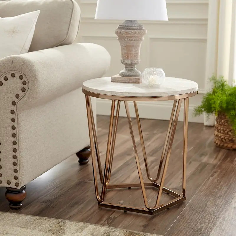 Table d'appoint ronde moderne en faux marbre avec base géométrique dorée